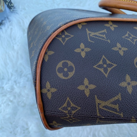 🚫SOLD🚫Authentic Louis Vuitton Ellipse MM Bag - Picture 15 of 16